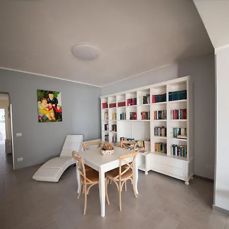 Aparthotel 10 E Lode Mazara del Vallo