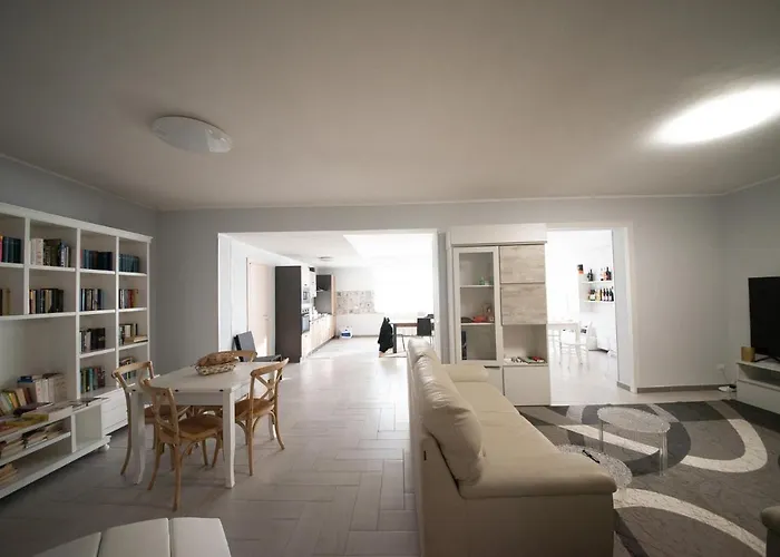 10 E Lode Aparthotel