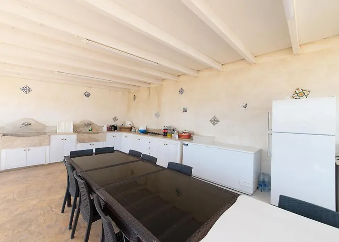 10 E Lode Aparthotel